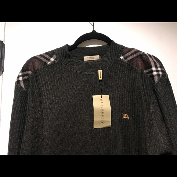 Men’s Burberry charcoal grey wool sweater NWT